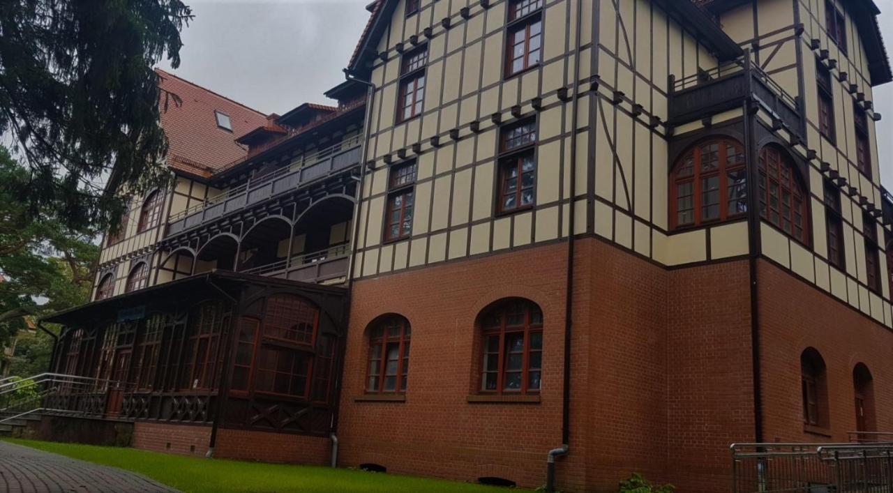 Апарт готель Kaiserhof Криниця-Морська Екстер'єр фото